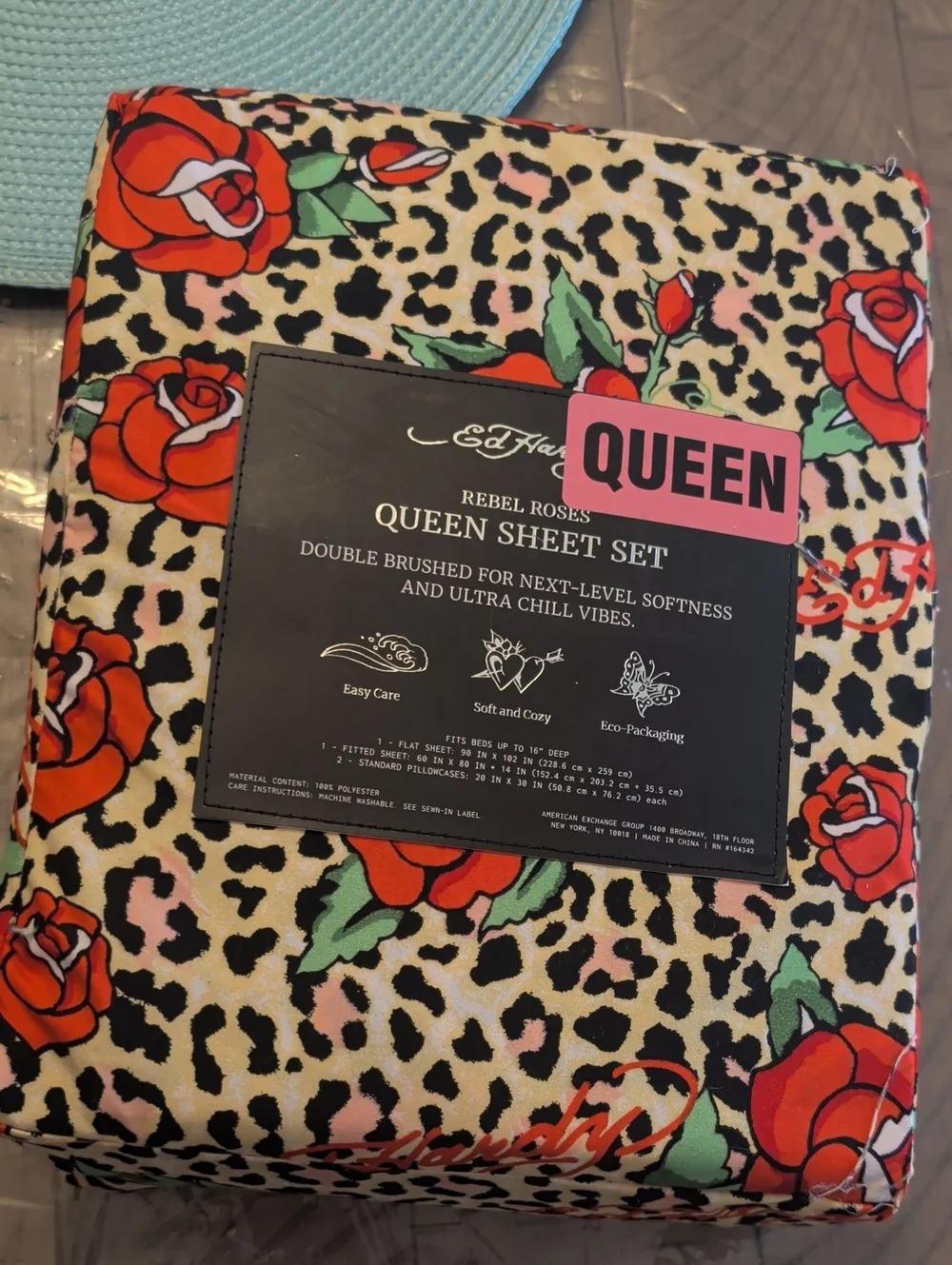 Ed Hardy Queen Sheet Set - Red Roses with Cream Leopard Print